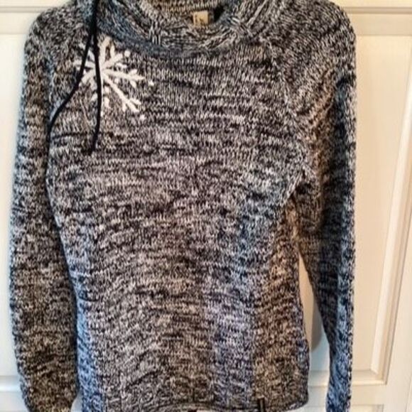 Obermeyer Mock Neck Pullover Sweater Sz S Black White - Picture 1 of 8